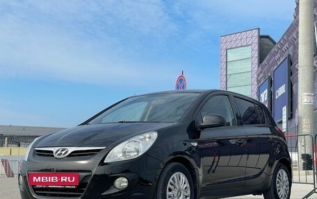Hyundai i20 IB рестайлинг, 2010 год, 997 000 рублей, 10 фотография