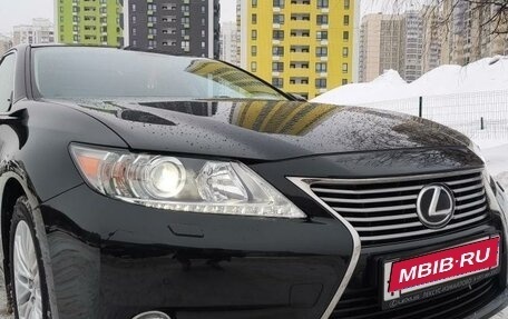Lexus ES VII, 2015 год, 2 590 000 рублей, 18 фотография
