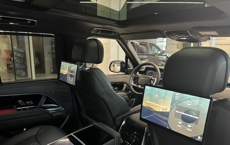 Land Rover Range Rover IV рестайлинг, 2023 год, 25 000 000 рублей, 23 фотография