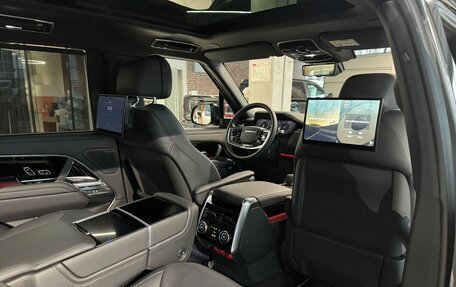 Land Rover Range Rover IV рестайлинг, 2023 год, 25 000 000 рублей, 22 фотография
