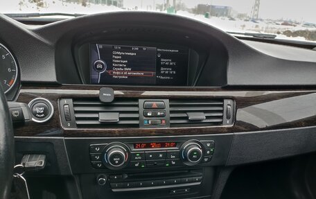 BMW 3 серия, 2011 год, 1 510 000 рублей, 20 фотография