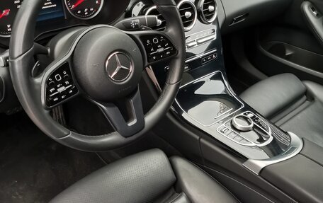 Mercedes-Benz C-Класс, 2018 год, 3 050 000 рублей, 4 фотография
