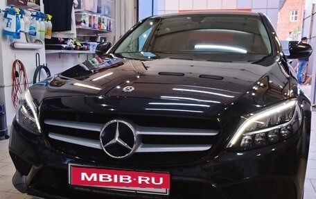 Mercedes-Benz C-Класс, 2018 год, 3 050 000 рублей, 20 фотография