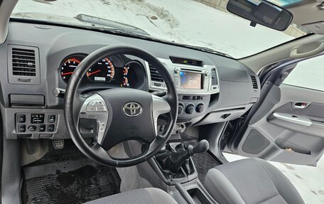 Toyota Hilux VII, 2012 год, 2 080 000 рублей, 7 фотография