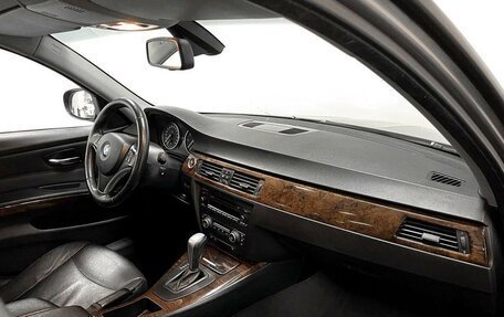 BMW 3 серия, 2009 год, 1 057 000 рублей, 9 фотография