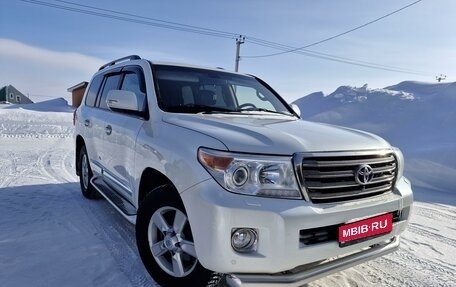 Toyota Land Cruiser 200, 2013 год, 3 750 000 рублей, 1 фотография