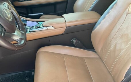 Lexus RX IV рестайлинг, 2018 год, 5 300 000 рублей, 13 фотография