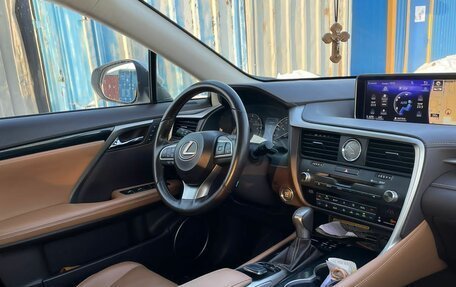 Lexus RX IV рестайлинг, 2018 год, 5 300 000 рублей, 10 фотография