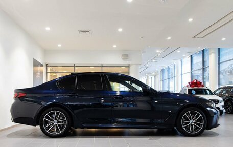 BMW 5 серия, 2021 год, 5 899 000 рублей, 4 фотография