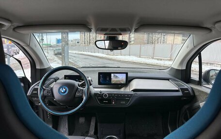 BMW i3 I01 рестайлинг, 2017 год, 2 119 000 рублей, 10 фотография