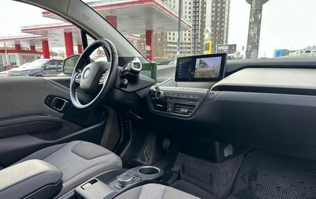 BMW i3 I01 рестайлинг, 2017 год, 2 119 000 рублей, 19 фотография