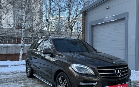 Mercedes-Benz M-Класс, 2012 год, 2 250 000 рублей, 8 фотография