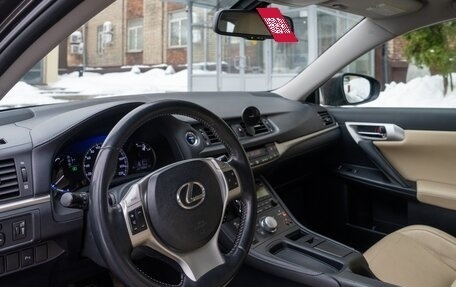 Lexus CT I рестайлинг, 2011 год, 1 800 000 рублей, 14 фотография