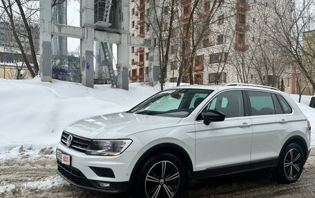 Volkswagen Tiguan II, 2019 год, 3 030 000 рублей, 21 фотография