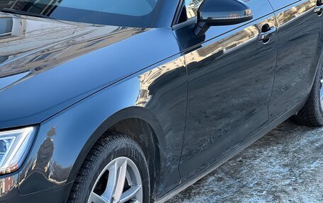 Audi A4, 2019 год, 3 100 000 рублей, 4 фотография