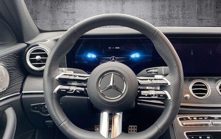 Mercedes-Benz E-Класс, 2023 год, 6 900 000 рублей, 11 фотография