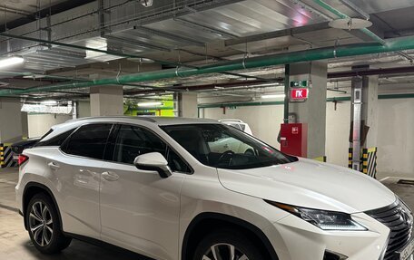 Lexus RX IV рестайлинг, 2018 год, 4 888 000 рублей, 7 фотография