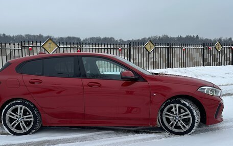 BMW 1 серия, 2019 год, 2 950 000 рублей, 4 фотография