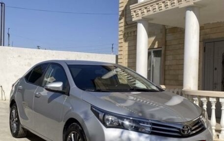Toyota Corolla, 2014 год, 1 635 000 рублей, 4 фотография