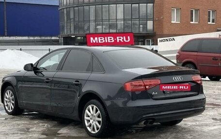 Audi A4, 2013 год, 1 350 000 рублей, 3 фотография