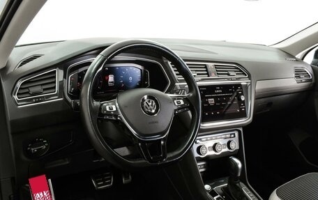 Volkswagen Tiguan II, 2020 год, 3 394 000 рублей, 10 фотография