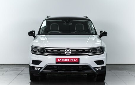 Volkswagen Tiguan II, 2020 год, 3 394 000 рублей, 3 фотография