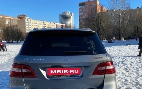 Mercedes-Benz M-Класс, 2013 год, 2 900 000 рублей, 3 фотография