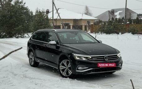 Volkswagen Passat B8 рестайлинг, 2020 год, 2 800 000 рублей, 6 фотография