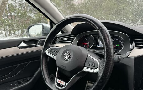 Volkswagen Passat B8 рестайлинг, 2020 год, 2 800 000 рублей, 13 фотография