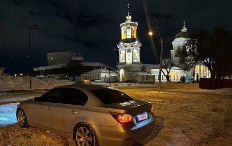 BMW 5 серия, 2004 год, 1 540 000 рублей, 10 фотография