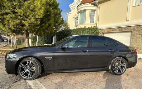 BMW 5 серия, 2014 год, 2 690 000 рублей, 3 фотография