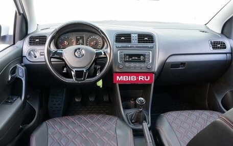 Volkswagen Polo VI (EU Market), 2016 год, 1 150 000 рублей, 6 фотография