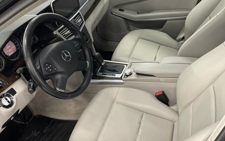 Mercedes-Benz E-Класс, 2010 год, 1 650 000 рублей, 2 фотография