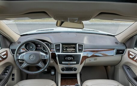 Mercedes-Benz GL-Класс, 2012 год, 3 300 000 рублей, 30 фотография