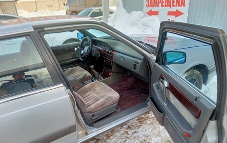 Mazda 929, 1989 год, 220 000 рублей, 3 фотография