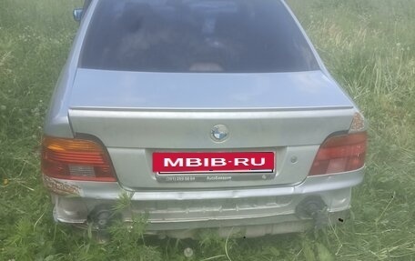 BMW 5 серия, 1998 год, 100 000 рублей, 3 фотография