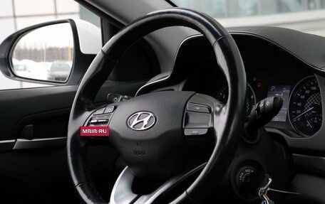 Hyundai Elantra VI рестайлинг, 2020 год, 1 790 000 рублей, 12 фотография