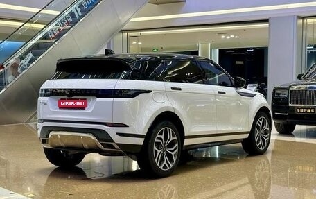 Land Rover Range Rover Evoque II, 2023 год, 5 600 000 рублей, 4 фотография
