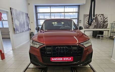 Audi Q7, 2019 год, 7 990 000 рублей, 17 фотография