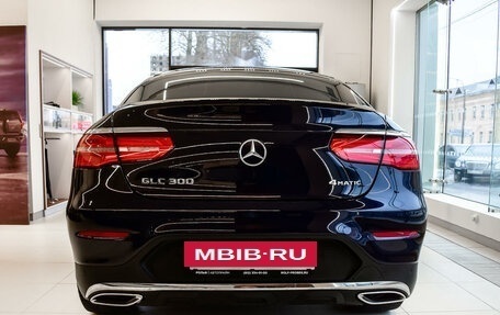 Mercedes-Benz GLC Coupe, 2019 год, 3 999 000 рублей, 6 фотография