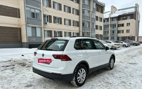 Volkswagen Tiguan II, 2020 год, 2 900 000 рублей, 5 фотография