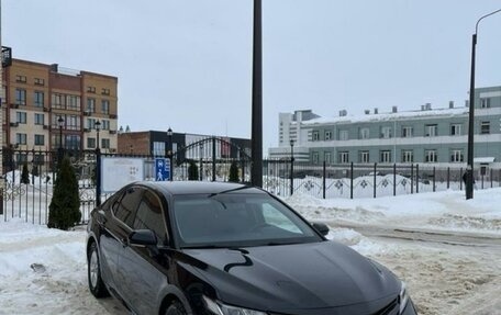 Toyota Camry, 2018 год, 1 920 000 рублей, 5 фотография