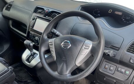 Nissan Serena IV, 2014 год, 1 600 000 рублей, 25 фотография
