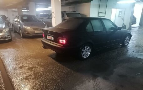 BMW 3 серия, 1993 год, 140 000 рублей, 9 фотография