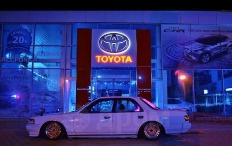 Toyota Cresta, 1990 год, 500 000 рублей, 4 фотография