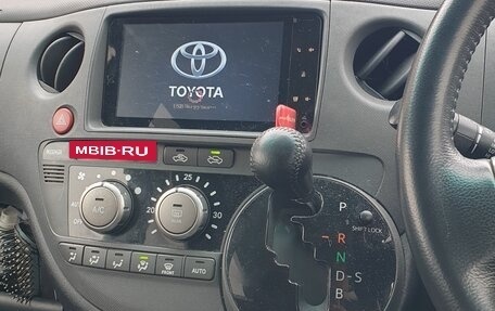 Toyota Sienta I, 2013 год, 950 000 рублей, 14 фотография