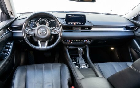 Mazda 6, 2018 год, 2 820 000 рублей, 6 фотография