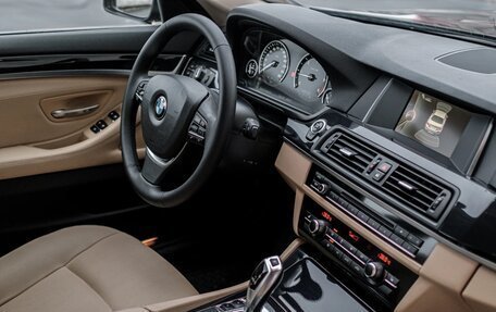 BMW 5 серия, 2016 год, 2 550 000 рублей, 16 фотография