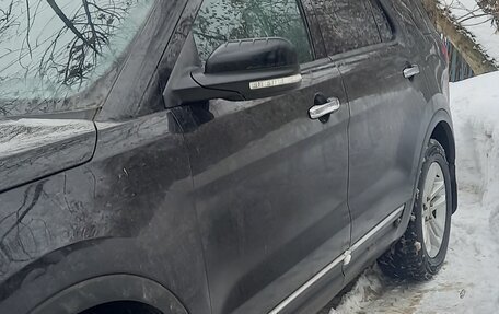 Ford Explorer VI, 2013 год, 1 550 000 рублей, 3 фотография