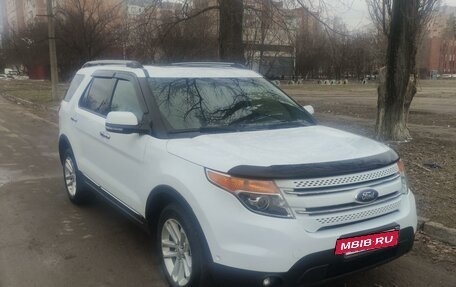 Ford Explorer VI, 2013 год, 2 300 000 рублей, 2 фотография